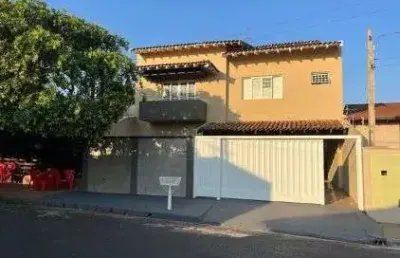 Casa com 5 dormitórios à venda, 310 m² por r$ 770.000,00 - baroni - barretos/sp