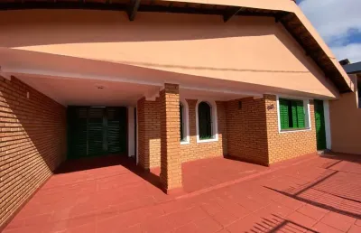 Casa com 3 dormitórios, 195 m² - venda por r$ 350.000,00 ou aluguel por r$ 1.930,00/mês - centro - barretos/sp