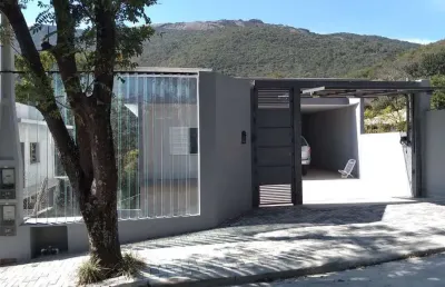 Casa em condomínio para locação em atibaia, alpes de atibaia, 3 dormitórios, 1 suíte, 3 banheiros, 3 vagas