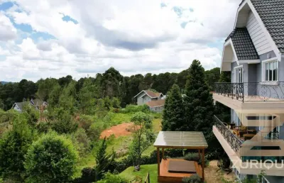 Casa com 3 dormitórios à venda, 380 m² por r$ 2.800.000,00 - toriba - campos do jordão/sp