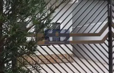 Sobrado padrão à venda no maracanã - praia grande - sp:
