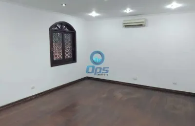 Casa com 3 quartos para alugar na Rua Tocantins, Gonzaga, Santos