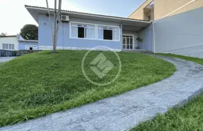 Ampla casa nas proximidades do centro histórico de são josé codigo: 41544