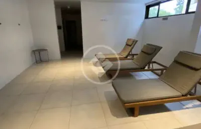 Localizado no meio de uma exuberante área verde, este empreendimento apresenta um requintado padrão de acabamento codigo: 46787