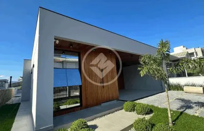 Casa com 3 quartos à venda na Rua das Cambiúnas, 360, Pedra Branca, Palhoça