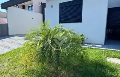 Residência exclusiva em um terreno de 200m², com 100m² construídos e potencial de expansão adicional de 40m² codigo: 58656