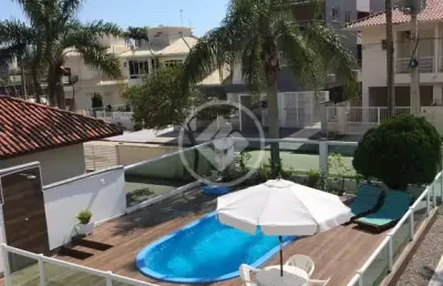 Casa com 4 quartos à venda na Rua Araças, 88, Praia de Palmas, Governador Celso Ramos
