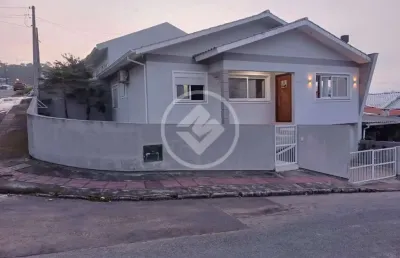 Casa com 2 quartos à venda na Rua Gleci Dias Carneiro, 1, Bela Vista, Palhoça
