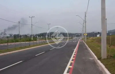 Terreno à venda na Avenida Leoberto Leal, 389, Barreiros, São José