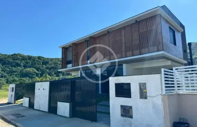 Casa com 3 quartos (sendo 1 suíte)- villa pamplona codigo: 80545