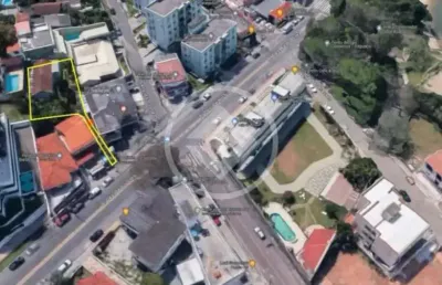 Terreno à venda na Rua Desembargador Pedro Silva, 01, Coqueiros, Florianópolis