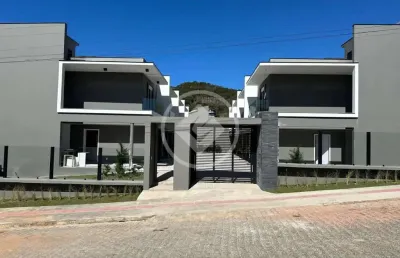 Casa com 2 quartos à venda na Alvaro Ernesto Dos Santos, 424, Campo Duna, Garopaba
