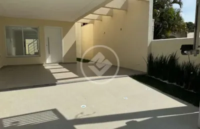 Linda casa duplex à 600 metros da praia dos ingleses codigo: 89211