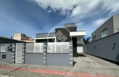 Casa alto padrão, bairro pedra branca a poucos minutos do passeio pedra branca. codigo: 100957