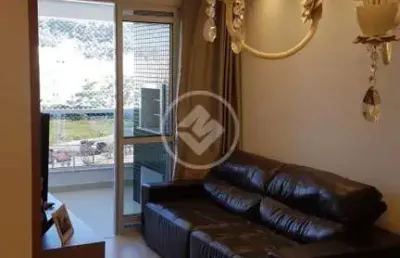 Apartamento 2 quartos 1 suítes, mobiliado, 3 min a pé da praia (250m) codigo: 116804