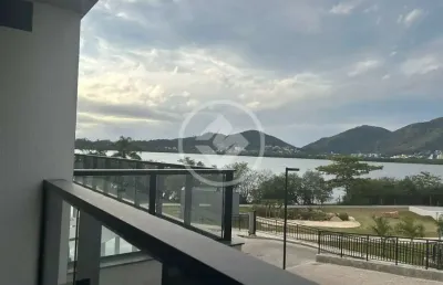 Apartamento vista mar - 3 dormitórios sendo três suítes - condomínio no bairro joão paulo - florianópolis codigo: 124154