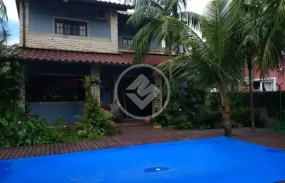 Casa ampla com edícula, piscina e quintal arborizado – a poucos metros da praia no campeche/rio tavares codigo: 132170