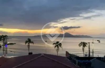 Coqueiros | mobiliado com 2 suítes e 2 vagas com vista mar codigo: 138246