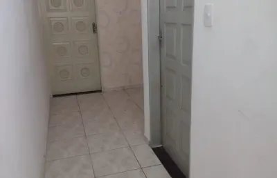 Aluga-se sala comercial ideal para escritorio ou consultorio