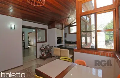 Cobertura para comprar no bairro petrópolis com 3 quartos