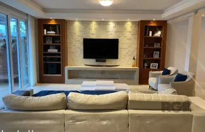Casa para comprar  com vista deslumbrante no chácara das pedras!
