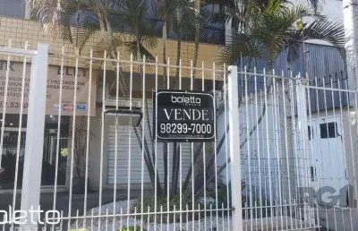 Sobrado para comprar  com 4 dormitórios, 2 suites, 4 vagas, terceiro pavimento c