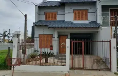 Casa com 3 quartos à venda na Rua Bertoldo Creps, 32, Parque da Matriz, Cachoeirinha