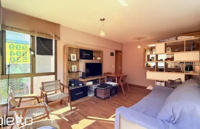 Apartamento com 2 quartos à venda na Rua Jardim Cristofel, 76, Independência, Porto Alegre