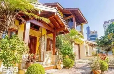 Casa com 304m2,  4 dorm, 3 vagas-locação  r$ 20.000,00- jardim lindóia
