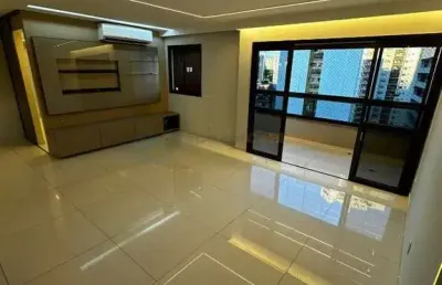 Apartamento recém reformado, disponível para venda, no bairro de casa forte