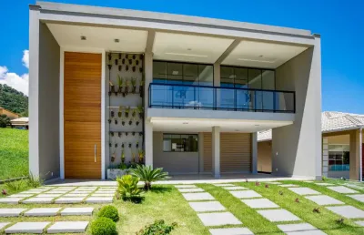 Casa com 4 quartos em condomínio em vargem grande, teresópolis.