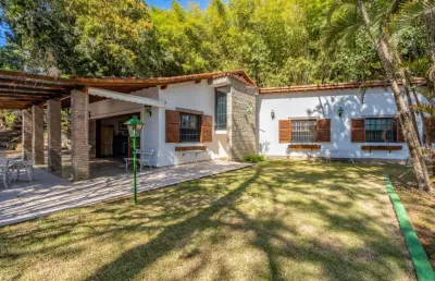 Casa com 3 quartos à venda na Rua Regina De Moraes, 111, Barra do Imbuí, Teresópolis