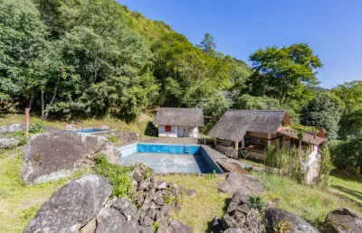 Terreno à venda na Estrada Abelardo da Cunha, 837, Iucas, Teresópolis