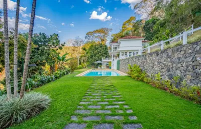 Casa com 6 quartos à venda na Rua Barbosa Lima Sobrinho, 490, Pedro do Rio, Petrópolis