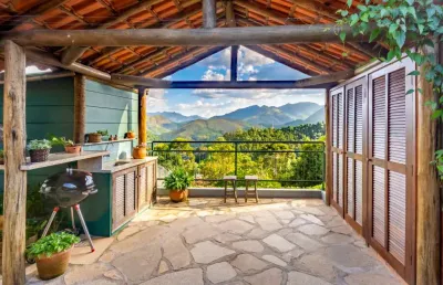 Casa com 3 quartos em condomínio em araras, petrópolis.