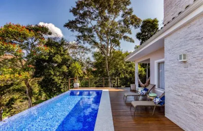 Casa com 3 quartos em condomínio em itaipava, petrópolis.