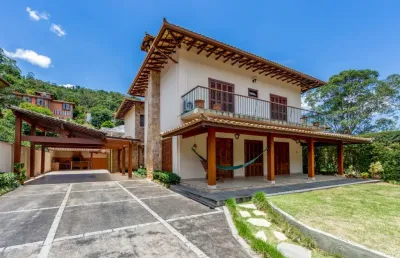 Casa 5 quartos em condomínio no parque do imbuí, teresópolis.
