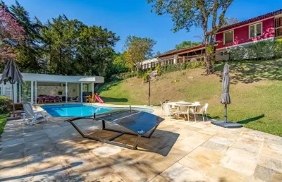 Casa com 7 quartos em condomínio em araras, petrópolis.