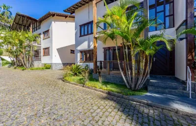 Casa com 2 quartos à venda na Rua Carlos Smile, 97, Alto, Teresópolis