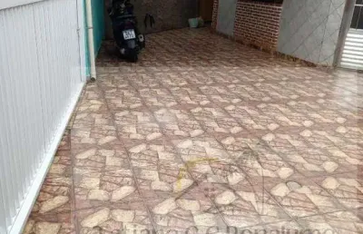 Casa com 3 quartos à venda na Rua Luís de Camões, Solemar, Praia Grande