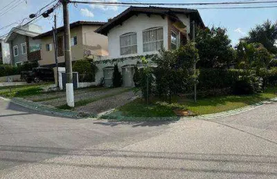 Casa de esquina em alphaville com 4 suítes à venda, 437 m² por r$ 2.350.000 - oportunidade!
