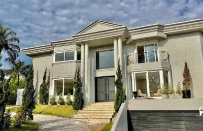 Maravilhosa casa alto padrão de esquina ! 685 mts para locação -alphaville - santana de parnaíba/sp