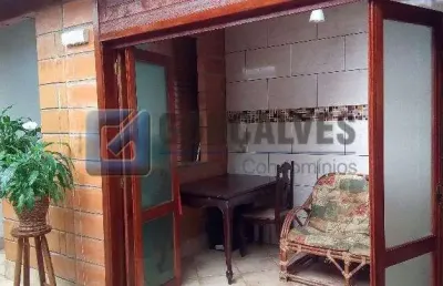 Casa com 2 quartos à venda na vitorio chiarotti, r, centro, mauá, 120 m2 por r$ 465.000