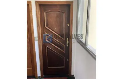 Apartamento com 2 quartos à venda na valdemar celestino da silva, r, parque são vicente, mauá, 62 m2 por r$ 309.000