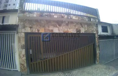 Casa com 3 quartos à venda na doutor pedro ribeiro, r, jardim jamaica, santo andré, 190 m2 por r$ 667.000