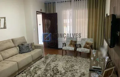Sobrado 3 dormitórios sendo 1 suite, 171 mts² na vila scarpelli em santo andré.