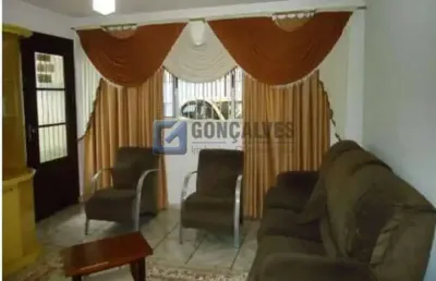 Casa com 167m no bairro ceramica em são caetano do sul