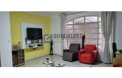Casa com 3 quartos para alugar na guararema, r, jardim stella, santo andré, 200 m2 por r$ 2.700