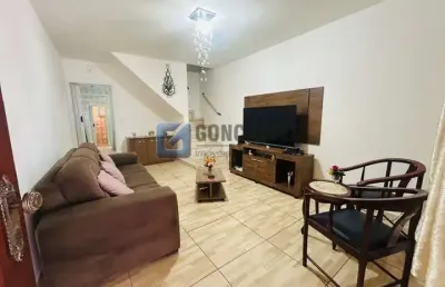Sobrado com 2 quartos, 89 m², no bairro cerâmica em são caetano do sul