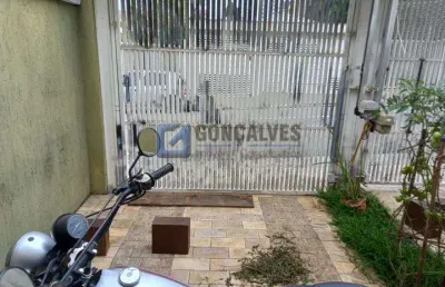 Casa à venda no bairro vila dayse em são bernardo do campo com 240 m², 3 dormitórios sendo 1 suite com closet.